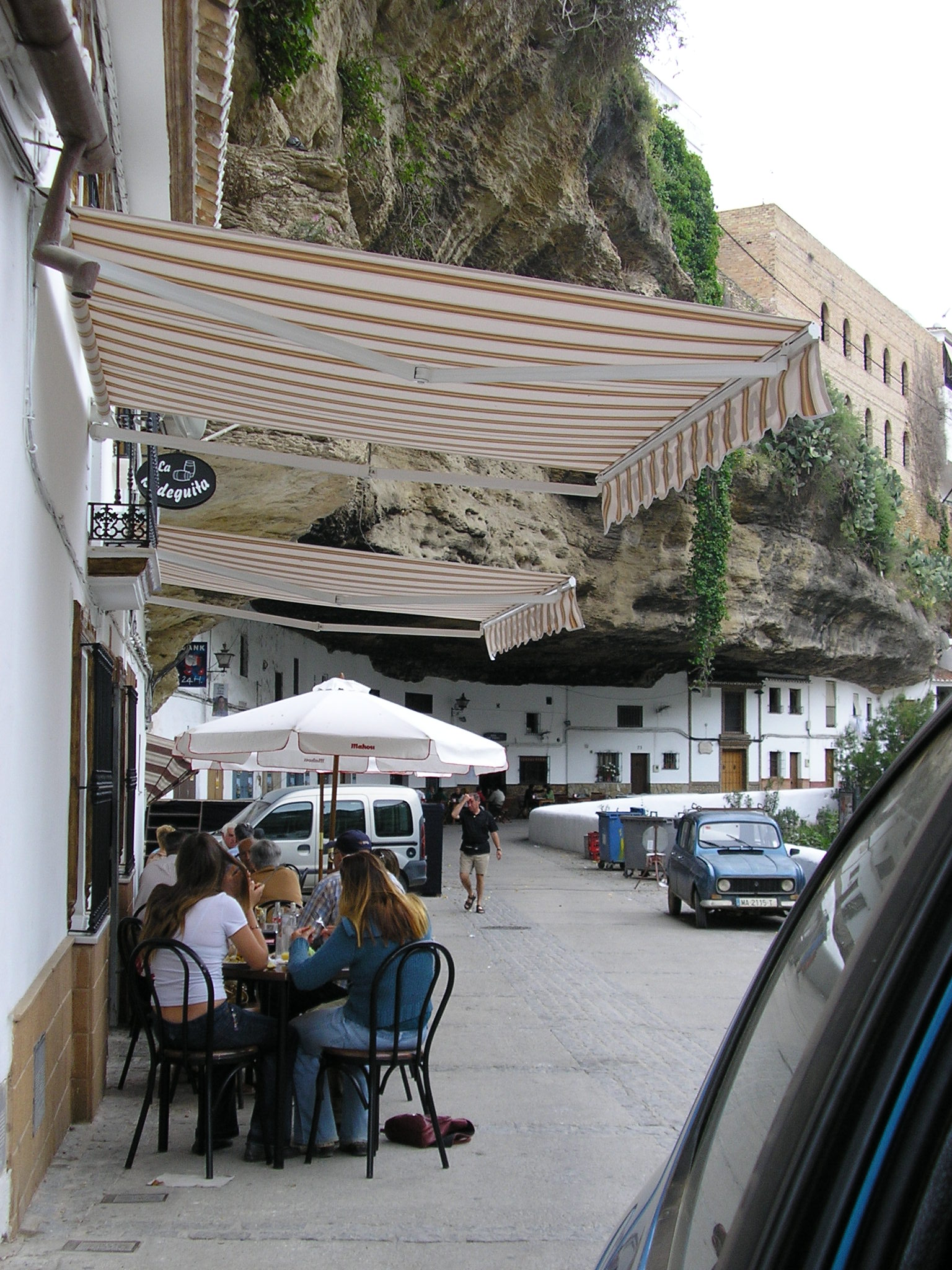 Calle Cuevas del Sol